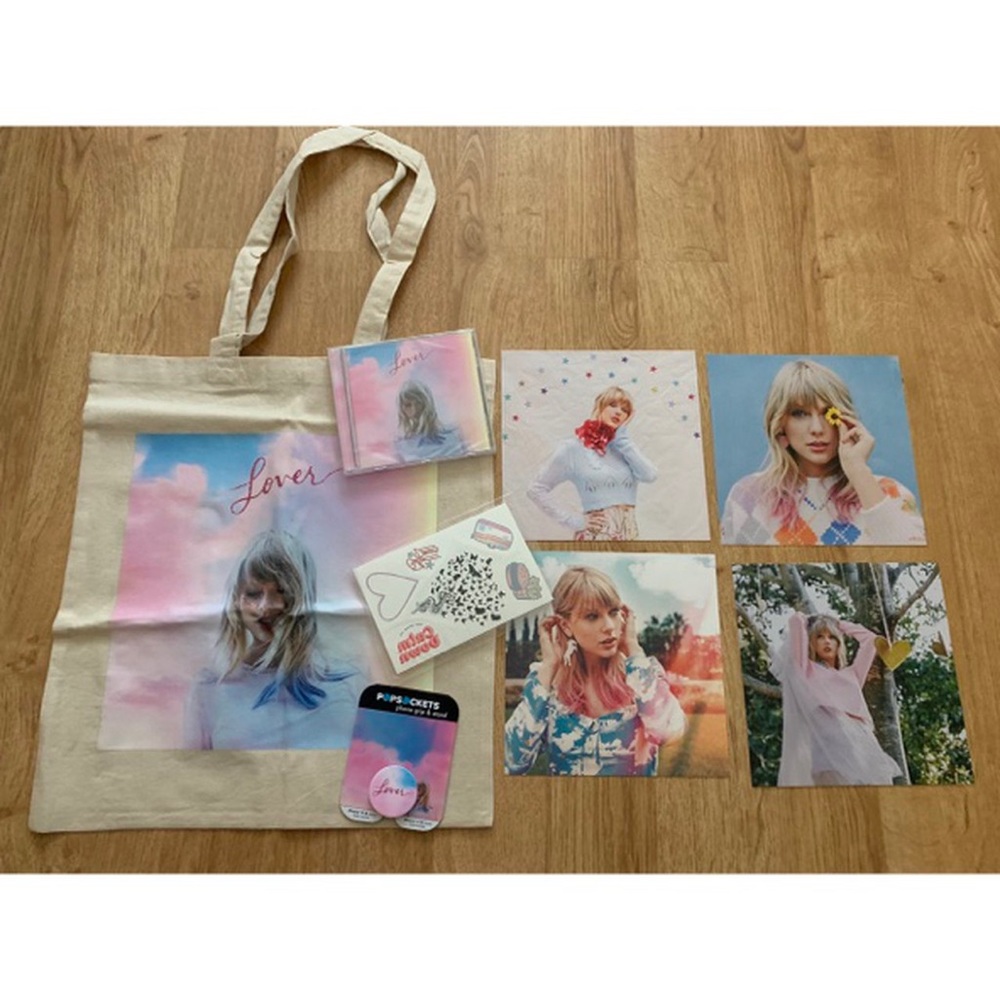 NEW sealed taylor swift VIP lover era deluxe box set tote bag popsocket poster - Picture 6 of 16